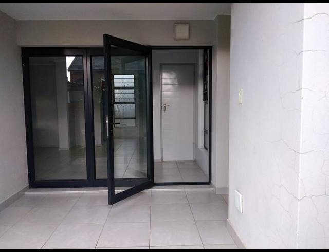 3 BEDROOM DUPLEX FOR SALE IN ROOIHUISKRAAL NORTH